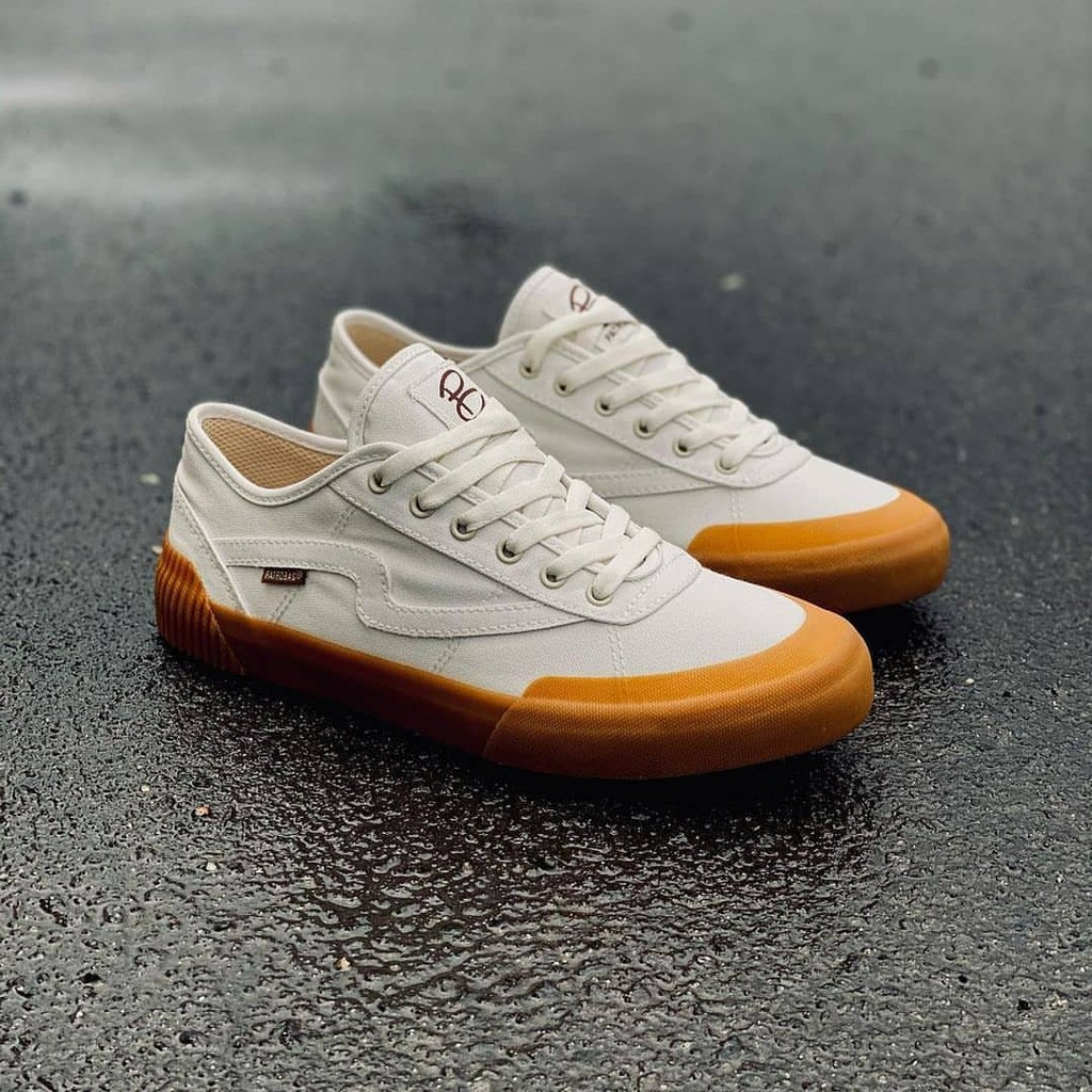 PATROBAS EQUIP LOW WHITE GUM