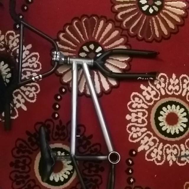 Sepedah bmx merk dj bikes