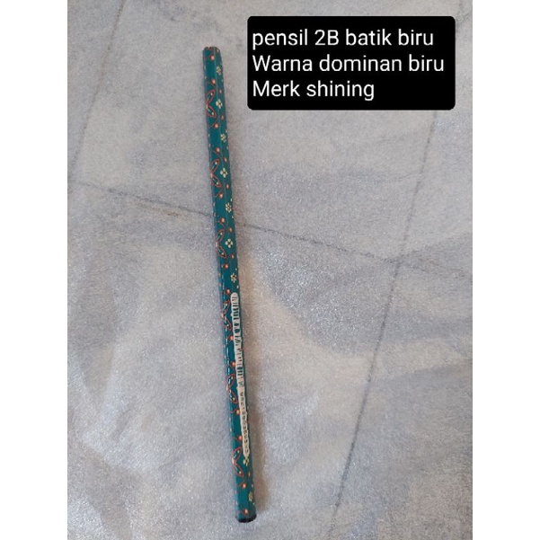 

pensil 2B batik biru