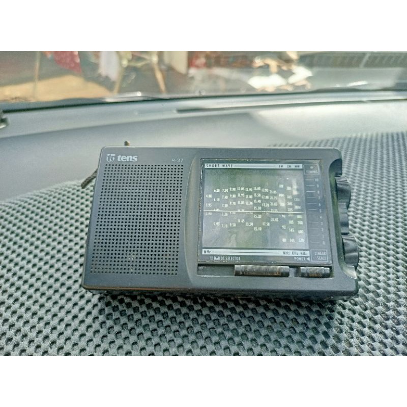 radio Tens R 37 lawas