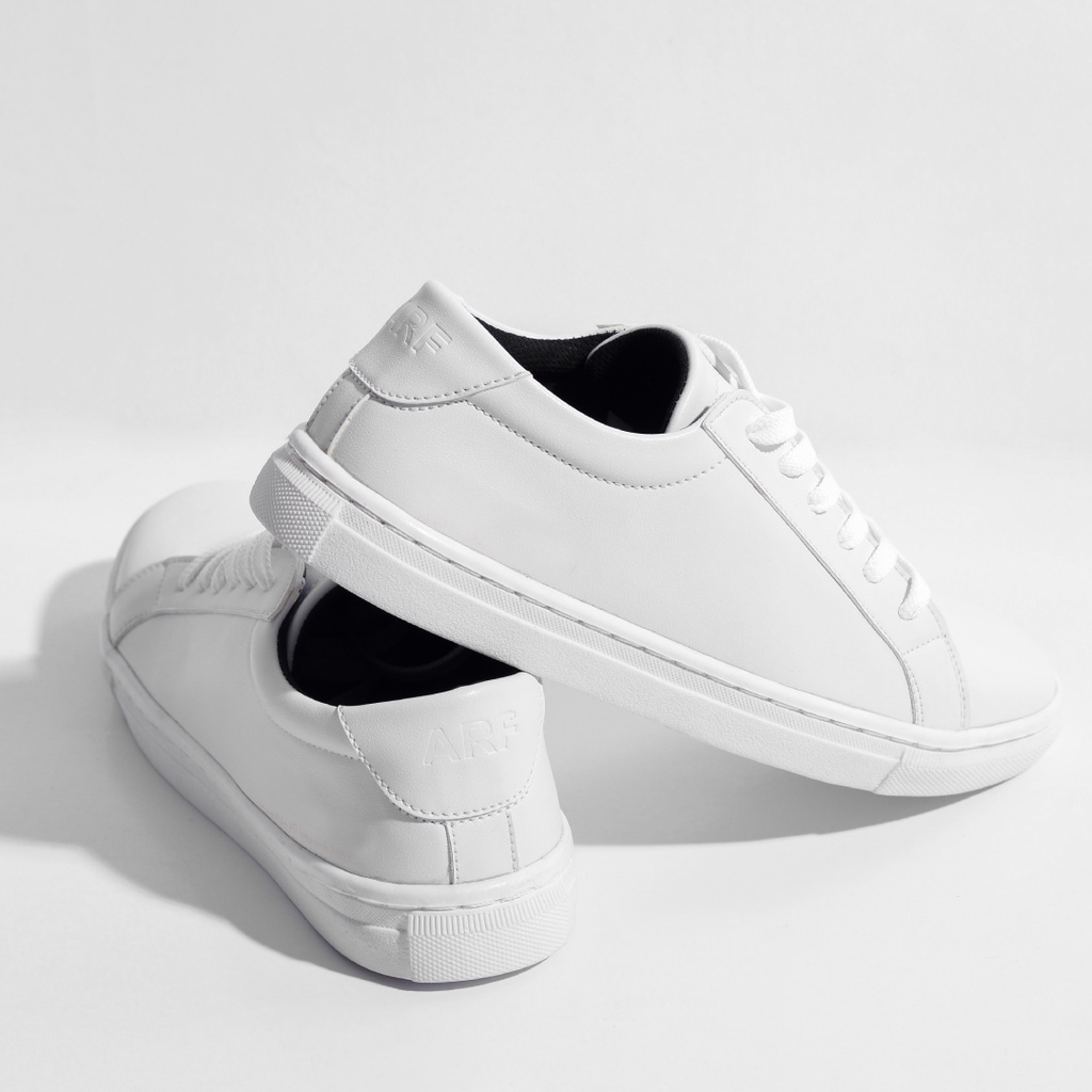 Sepatu Putih Pria Wanita Kulit Sneakers Casual Polos Kasual Simpel Cowok Cewek - Victor Full White