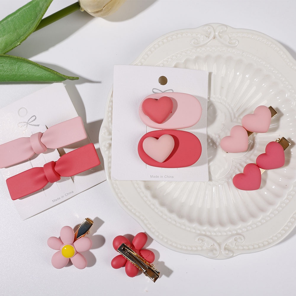 2 Pcs Jepit Rambut Bentuk Bunga Bahan Akrilik Resin Warna Pink Gaya Korea Untuk Wanita