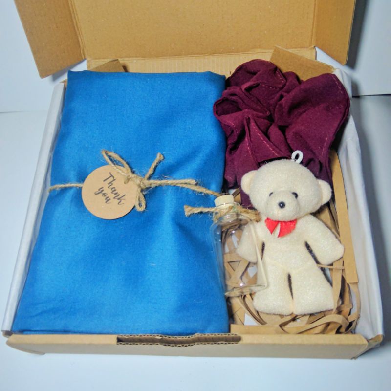 

hampers hijab gift box