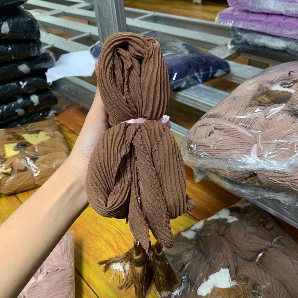 Jilbab Plisket Segiempat Bella Plisket Pleated Jambul Segiempat Plisket Jambul-frappucino