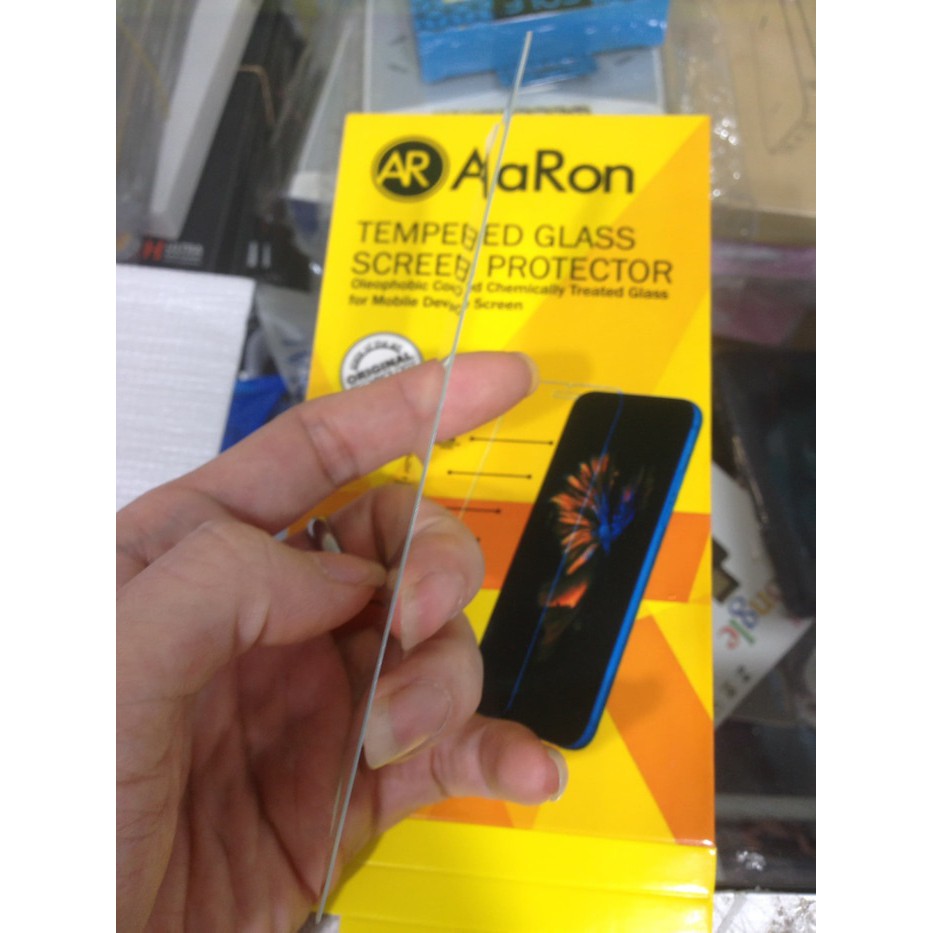 Tempered anti gores screen protector gorila glass 9H Xiomi Pocophone