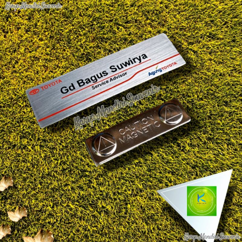 

Nametag Nama Dada Stainless Custom Etching Grafir | Custom Nama & Bebas Desain Logo Perusahaan