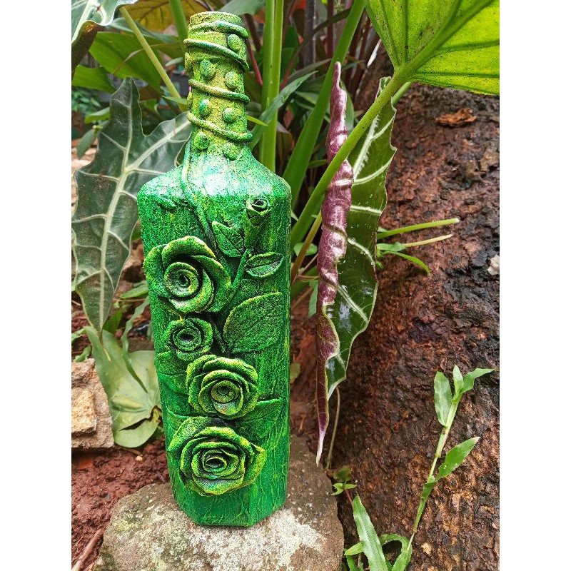 pajangan dekorasi bekas botol miras import handmade