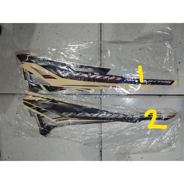 Striping lis&Stiker Body&Stiker Motor Vixion 2011