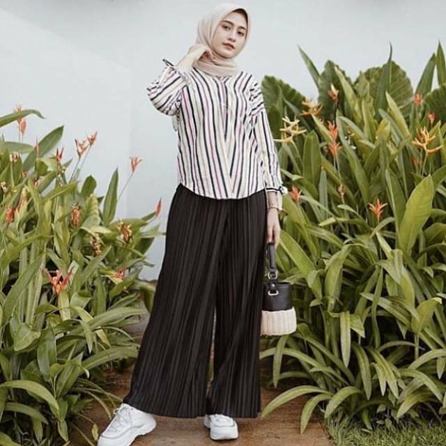  KULOT  PLISKET  PREMIUM JUMBO PLEATED CELANA  KULOT  PLISKET  