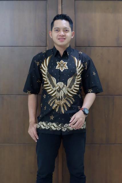 Hem furing katun batik sragenan