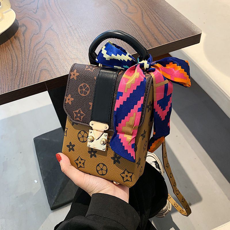 TAS SELEMPANG WANITA TERMURAH E5841 JAKARTA IMPORT