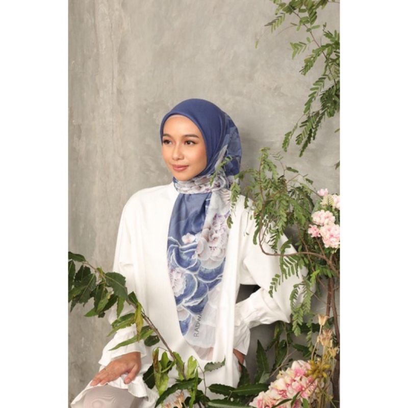 READY❗MILDEVA SCARF RADWAH ( Packing Box )