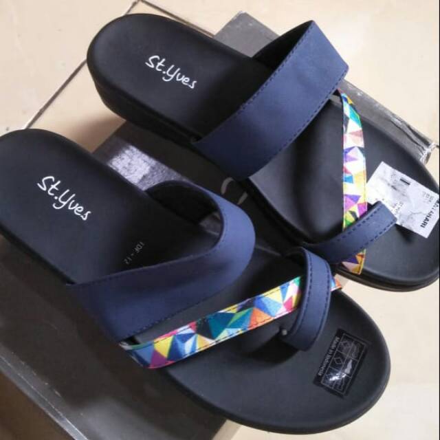 Sandal st yves