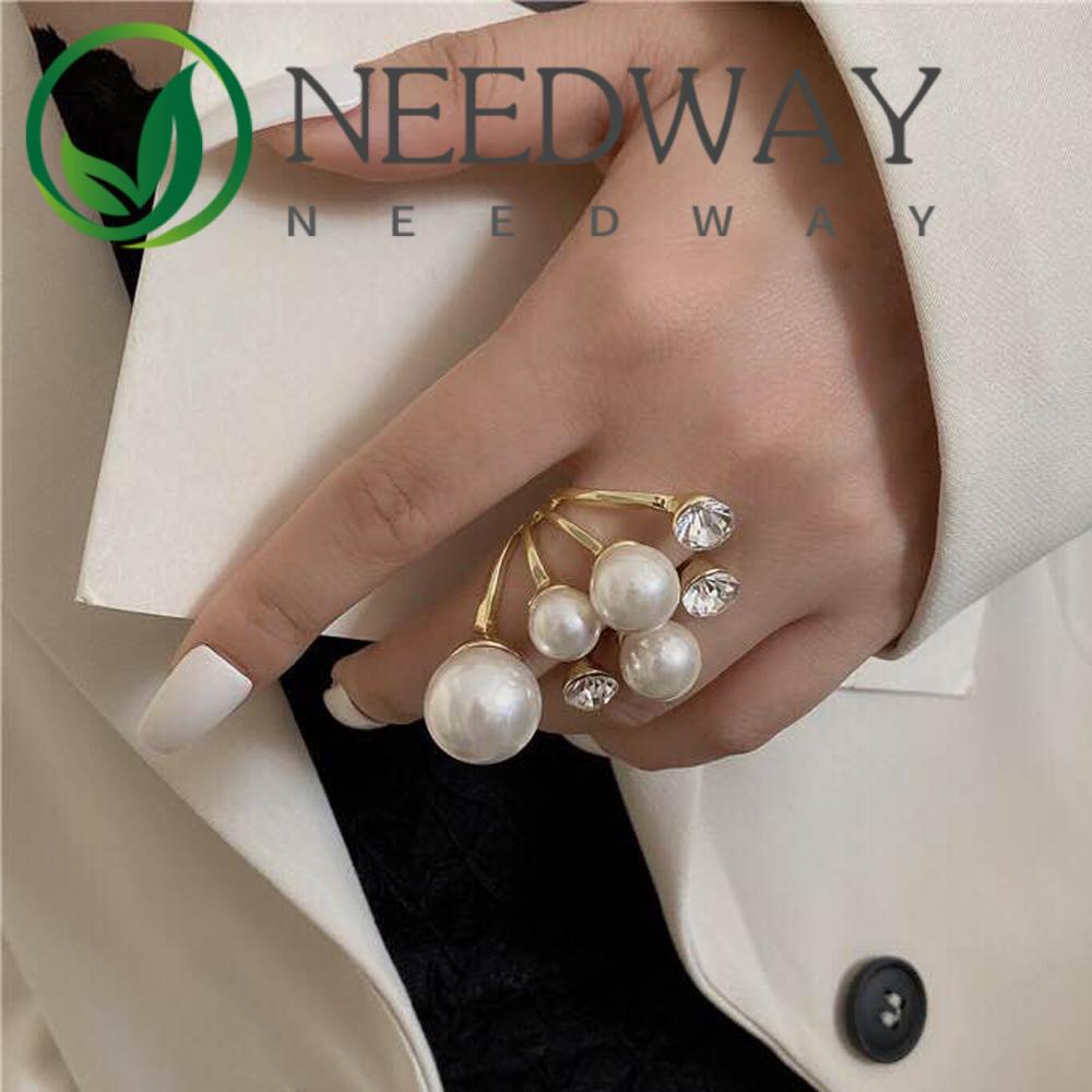 Needway  Charm Open Rings Elegant Shiny Crystal Multi Pearl Rings for Women Wedding Korean Rhinestone Retro Lady Irregular Finger Rings/Multicolor