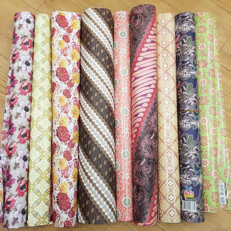 

kertas kado motif batik berkualitas