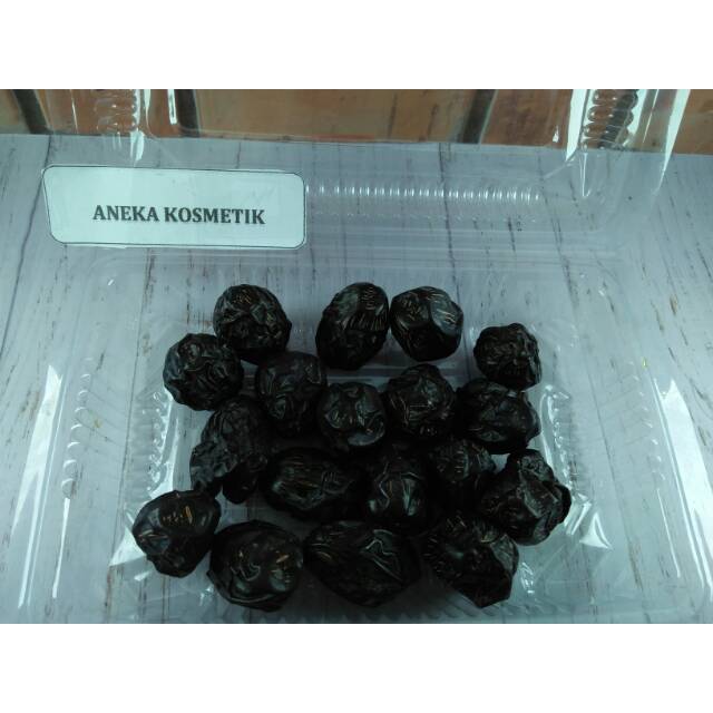 

Kurma Ajwa Kurma Nabi