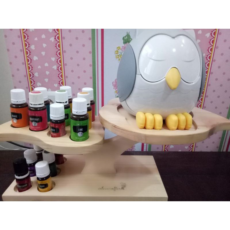 Rak Essensial Oil +Diffuser- Jati Belanda OWL Series isi 13 slot