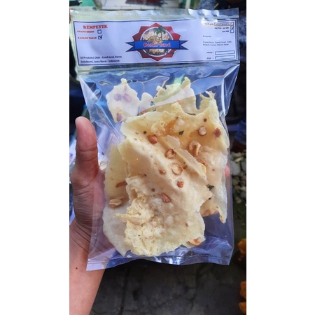 

Rempeyek