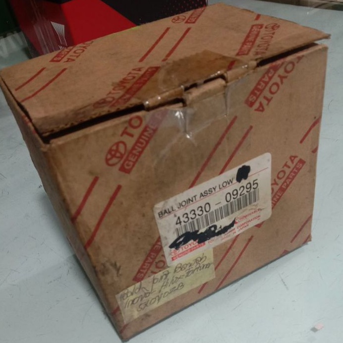 Ball Joint Bawah - Ball Joint Assy Low Toyota Innova- Hilux Original