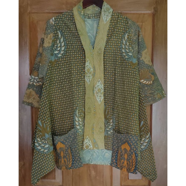Blus MADYA batik lawasan batik lawas khas jogja