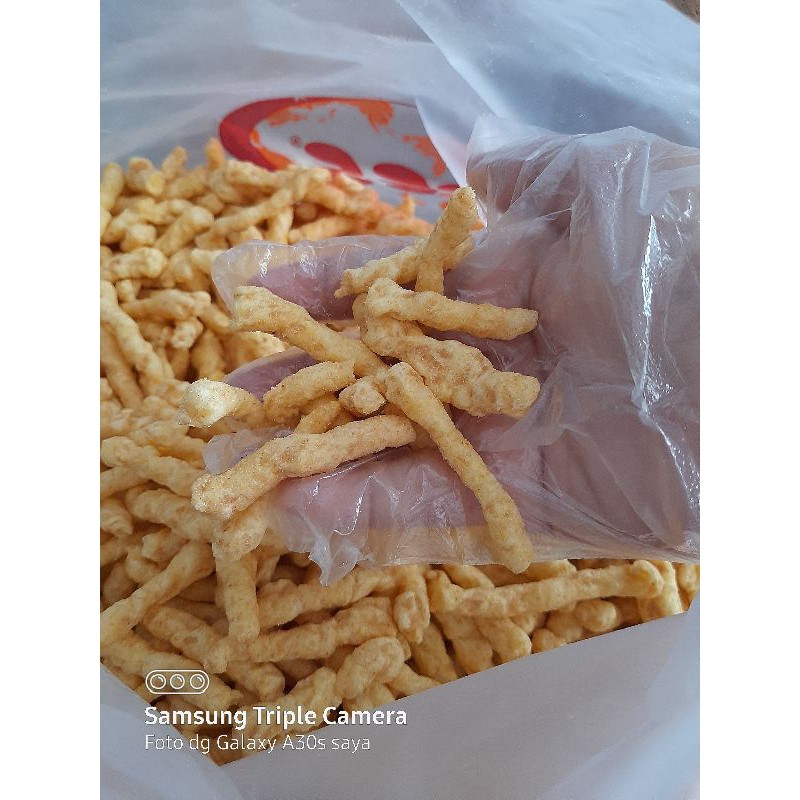 

stikjagungbakar#chetoscurahan#cemilanmurah#cemilanmedan#cemilansehat#serbatujuhribu