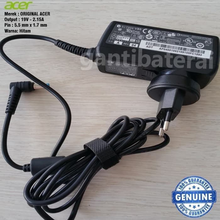 Adaptor Charger Acer Aspire One Zg5 KAV60 NAV50 ZA3 Kav10 PAV70 2.15a