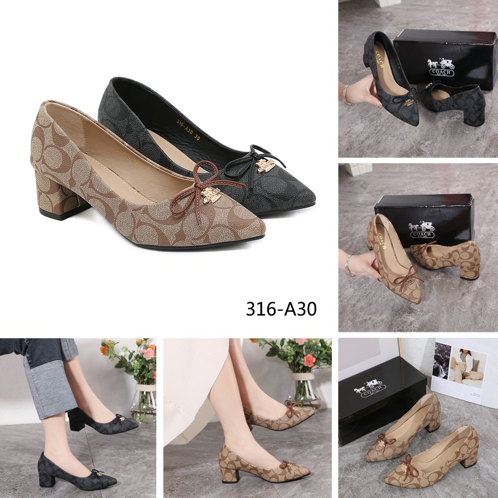 Coa Signature Canvas Blok Heel Pumps 316-A30