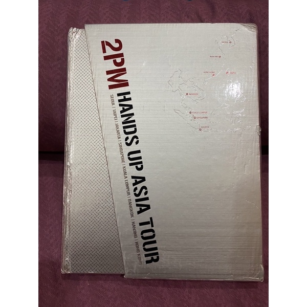 [PRELOVED] 2PM HANDS UP ASIA TOUR DVD + PHOTOBOOK (280p)