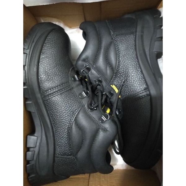 Safety Shoes Krisbow Maxi 6Inc/ Sepatu Safety Krisbow Maxi 6 Inch