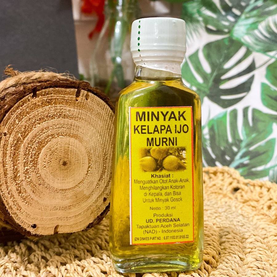 Minyak Gosok Pijat dan Urut Kelapa Ijo Menguatkan Otot Anak / Minyak Kelapa Ijo Murni 30ml