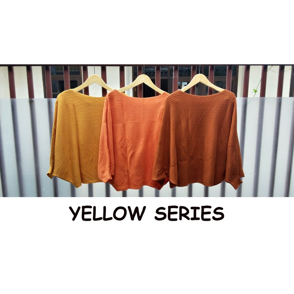 Atasan Rajut Jumbo Wanita Outerwear Blouse Batwing Oversize Lasperal Knit Prily Batwing Kalong Monochrome-6