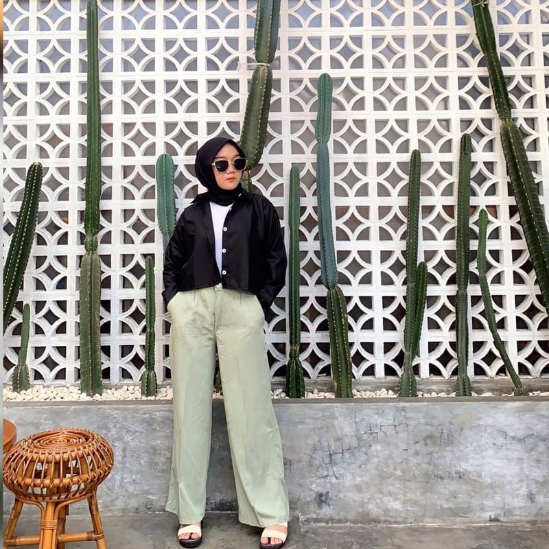 KEMEJA WANITA / CROP / KEMEJA OVERSIZE CROPTOP SHIRT / PLAIN CROP / HANIN CROP OUTER