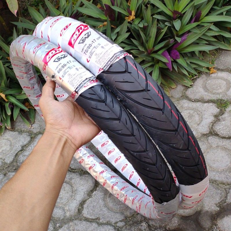 Ban luar 60/80, 70/80 ring 17 harga satuan bukan sett, bukan tubles