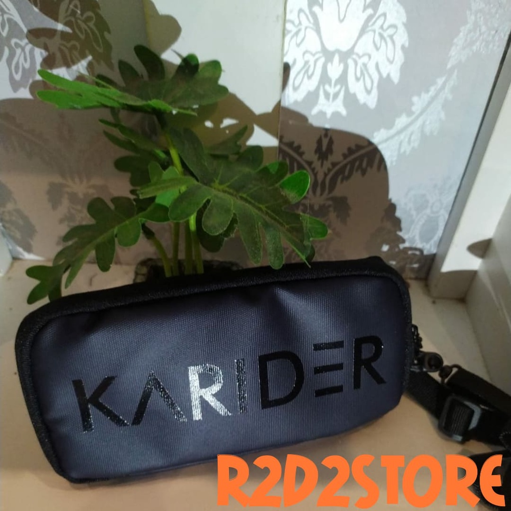 tas hp dan uang atau ATM