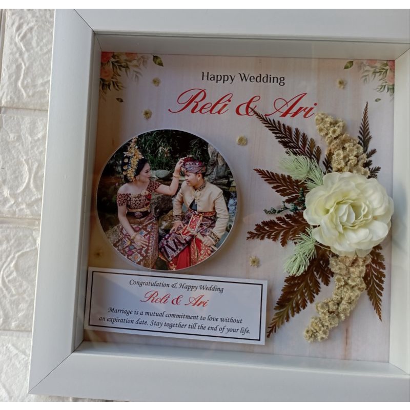 Frame 3D Custom KBK Wedding Gift Annivesary Graduation Hampers