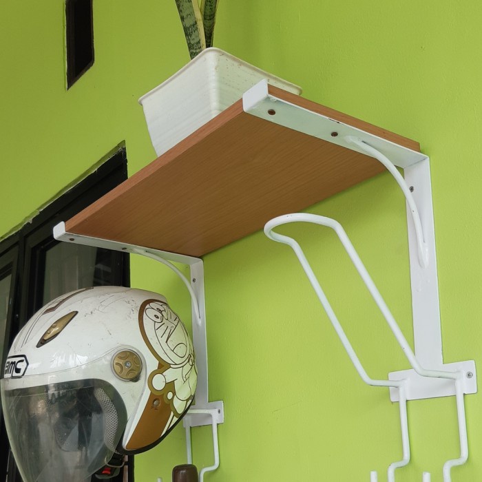 [RESTOCK] gantungan helm - rak dinding minimalis - rak helm - motif kayu