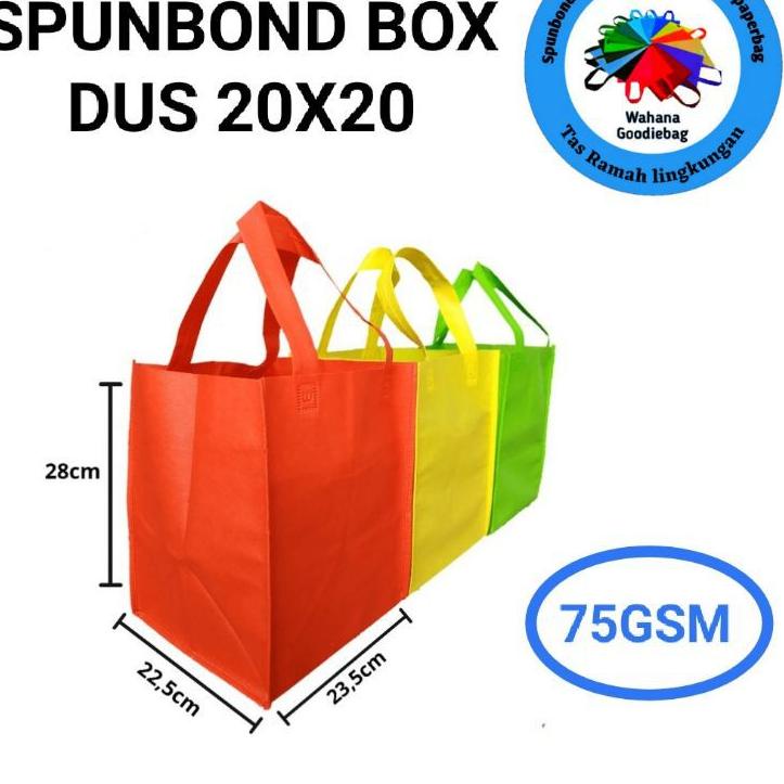 

Tas Goodie Bag Dus Nasi 20x20 Kotak Jahit Premium isi12pcs