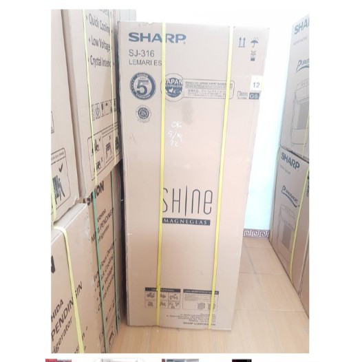 SHARP Kulkas 2 Pintu 256Liter SJ-316MG GR/GB Low Voltage PROMO GARANSi