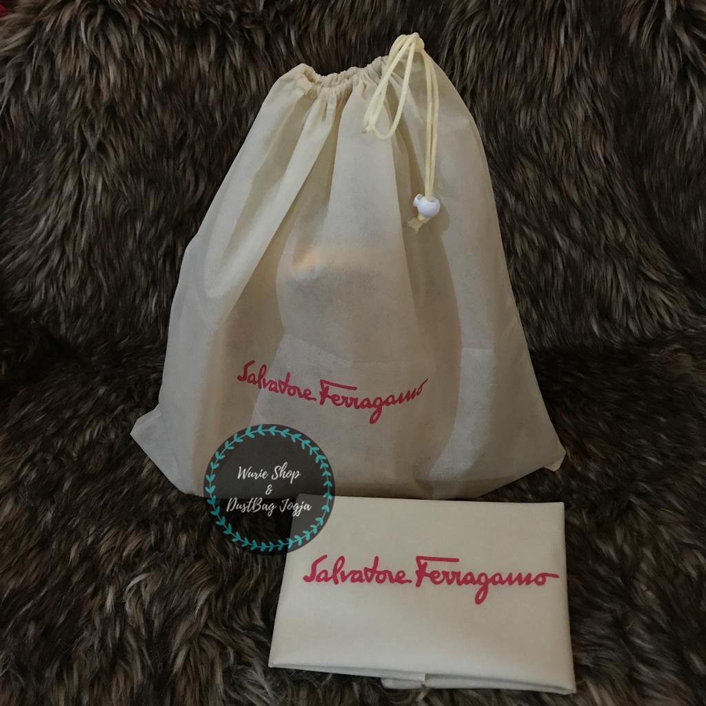 SALVATORE FERRAGAMO DustBag Pengganti Sarung Tas Pelindung Debu Serut Dust Bag DB Branded