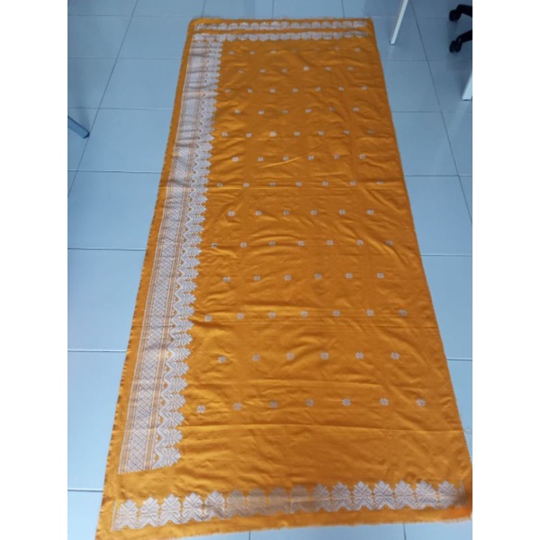 Bakal baju songket Batu Bara