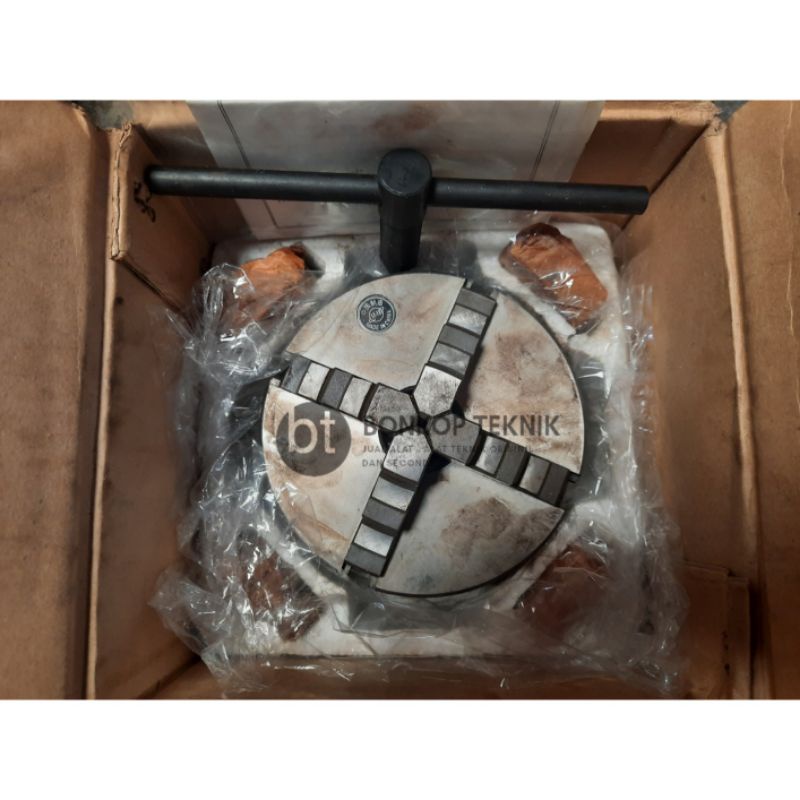 Chuck Bubut 6 Inch 4 Jaw Bola Dunia / Chuck 6" Self Center Claw 4 Jaw