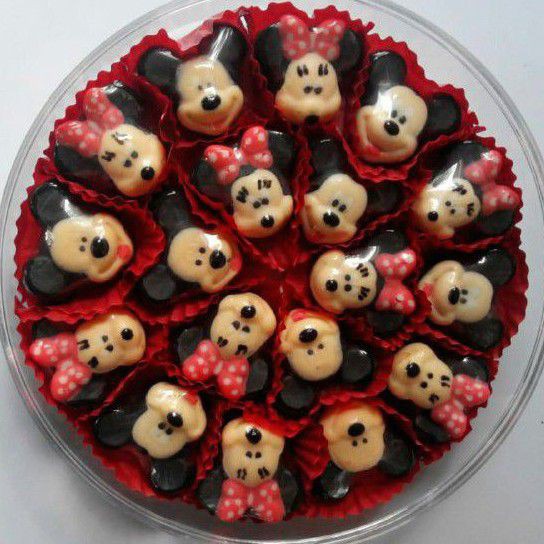 

Permen Unik Coklat Karakter Mickey N' Minie (MM) 340gram