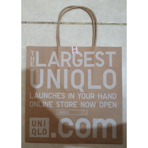 

Paperbag Paper Bag Tas Karton Uniqlo