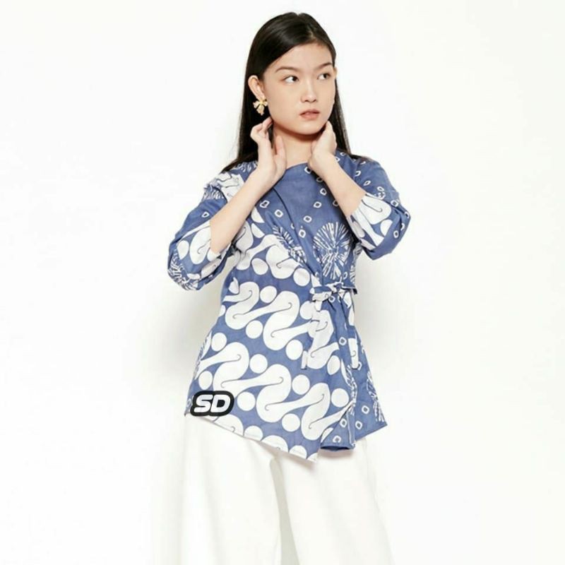 tey-17 Batik wanita ASJ SA HRB026 Kenongo Kemeja Tosca Pendek-Seno kanan