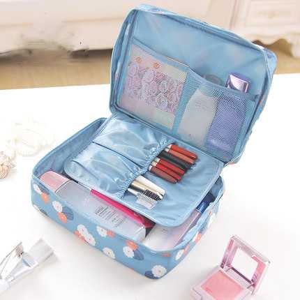 Tas Travel Bag in Bag Organizer untuk Kosmetik Sabun / Tas Kosmetik Travel Besar WashBag Anti Air Beauty Case / Pouch Kosmetik Kuas Make Up Besar Custom Kanvas Alat Kecil Lain Serbaguna Korean Style / Wadah Make Up Kotak Tas Sabun Murah Original