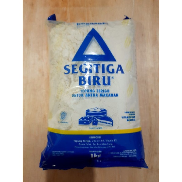 

Tepung Terigu Segitiga Biru