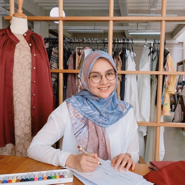 RIA MIRANDA SCARF BIAS SIGNATURE LIMITED