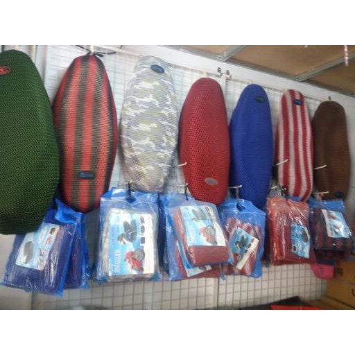 VARIASI SARUNG JOK MOTOR JARING WARNA TER TF1561