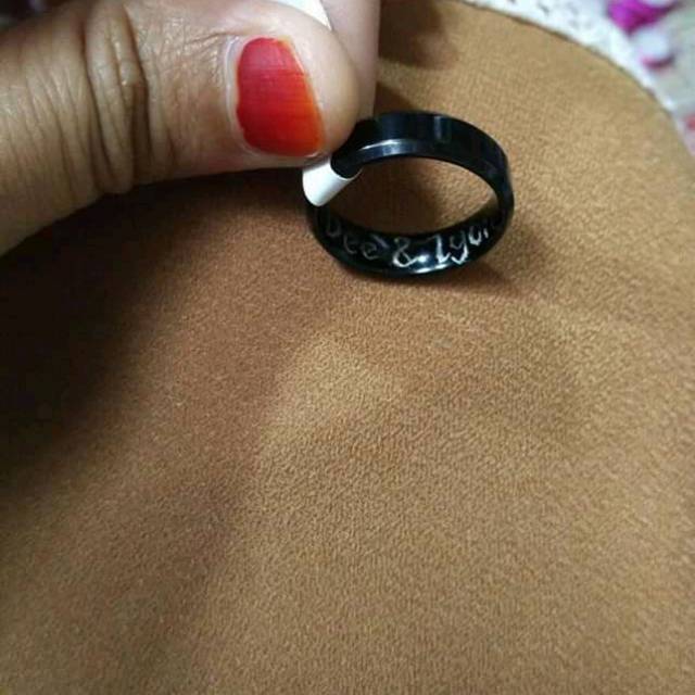 Cincin couple titanium ukir nama