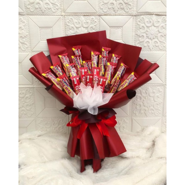 

(TERMURAH) READY STOCK Snack Buket Snack Bouquet untuk Hadiah Wisuda Ulang Tahun